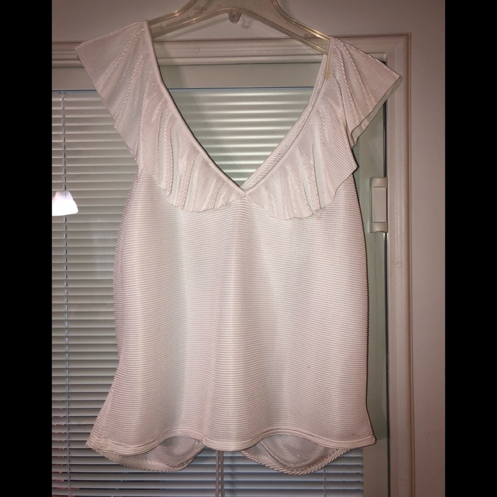 NWT Express Top
